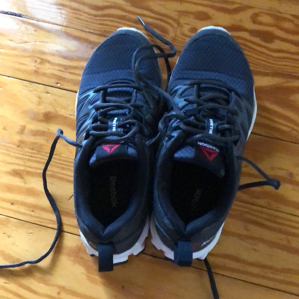 Reebok Women’s Realflex Running Shoes 6 U.S.